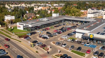 Prochownia Lominaki retail park in the hands of LCP.